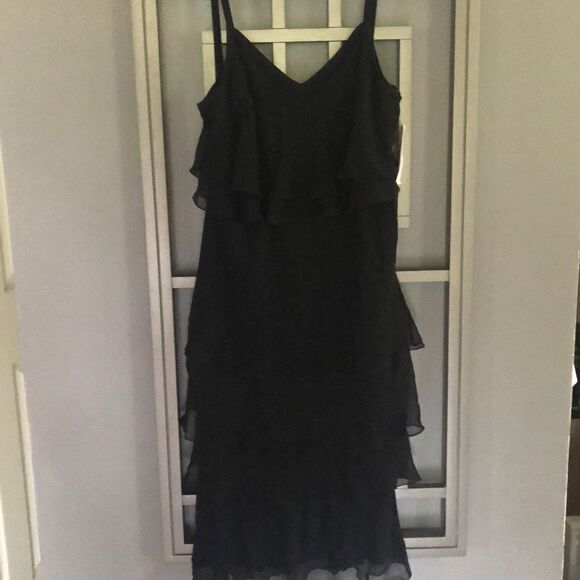 NWT Calvin Klein￼ 100% silk tiered layered black dress 6 - Picture 1 of 7